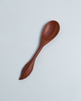 Sendok Kayu Artisan Pegangan Daun