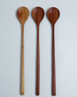 Dapat benfungsi sebagai sendok pengaduk soup dalam wadah yang besar dan dalam ataupun berfungsi sebagai spatula