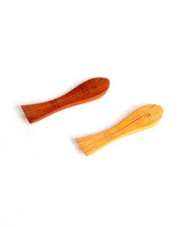 Dudukan Sumpit  Kayu Motif Ikan